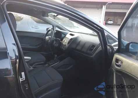 2014 Kia Forte Lx z USA, uszkodzony, nr VIN KNAFX4A62E5206489